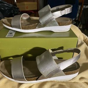 Mortise Tootsies Sandal MAKE AN OFFER